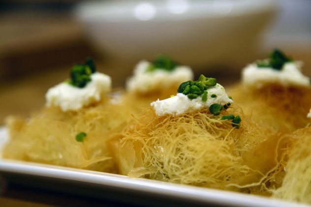 baklava yuvasında tel kadayıf