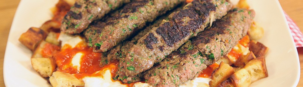 Yoğurtlu ve Köfteli Kebap