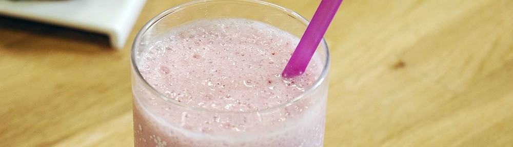 Çilekli Yulaflı Smoothie