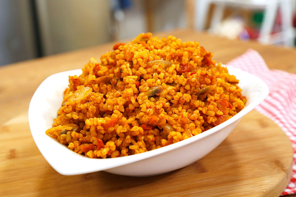 Kuru Domatesli Mantarlı Bulgur Pilavı