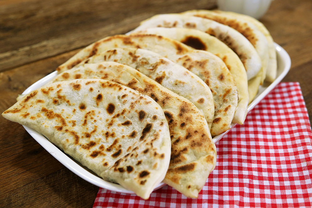 Sembüsek Kapalı Lahmacun