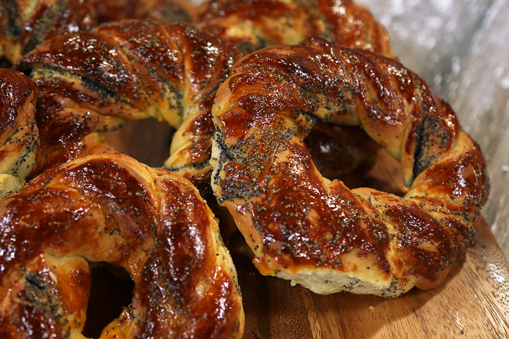 Haşhaşlı Çörek