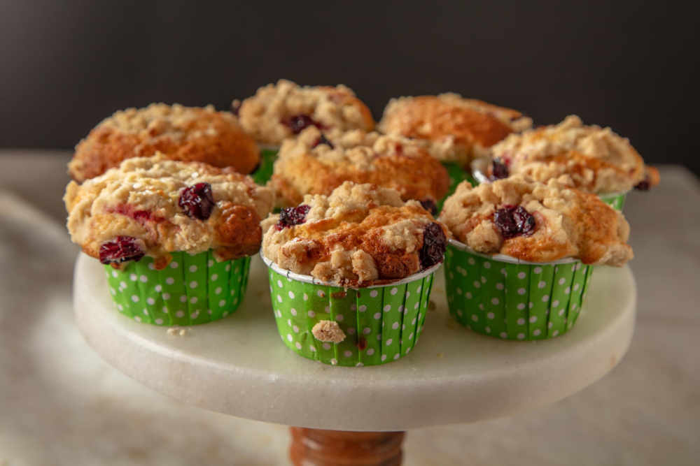 Vişneli Crumble Muffin