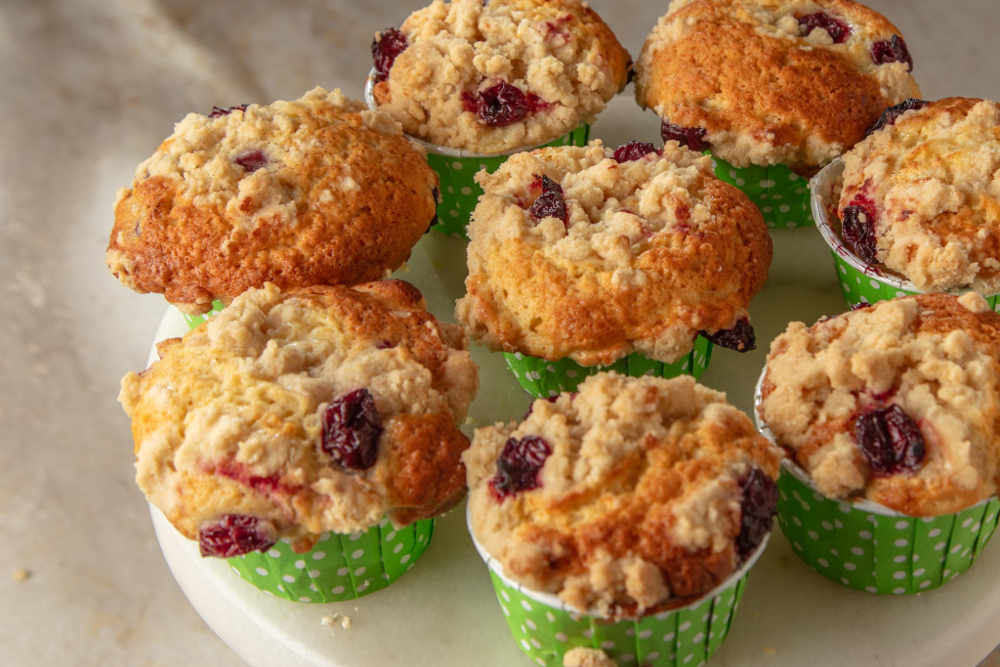 Vişneli Crumble Muffin