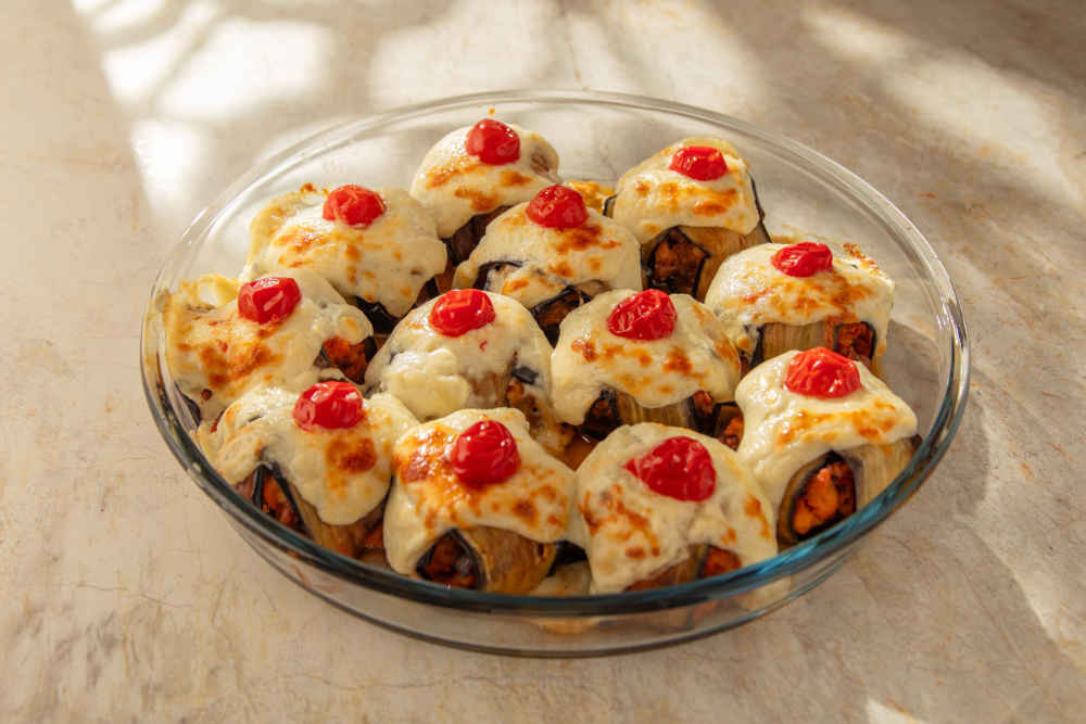 Beşamelli Patlıcan Sarma