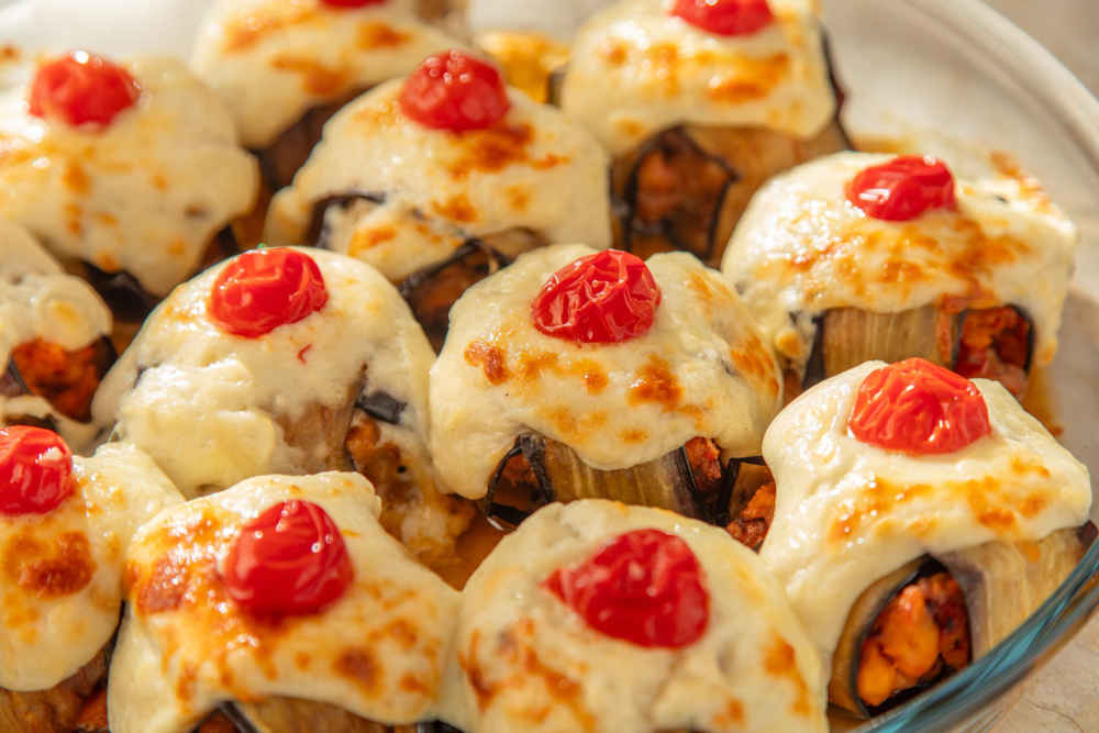 Beşamelli Patlıcan Sarma