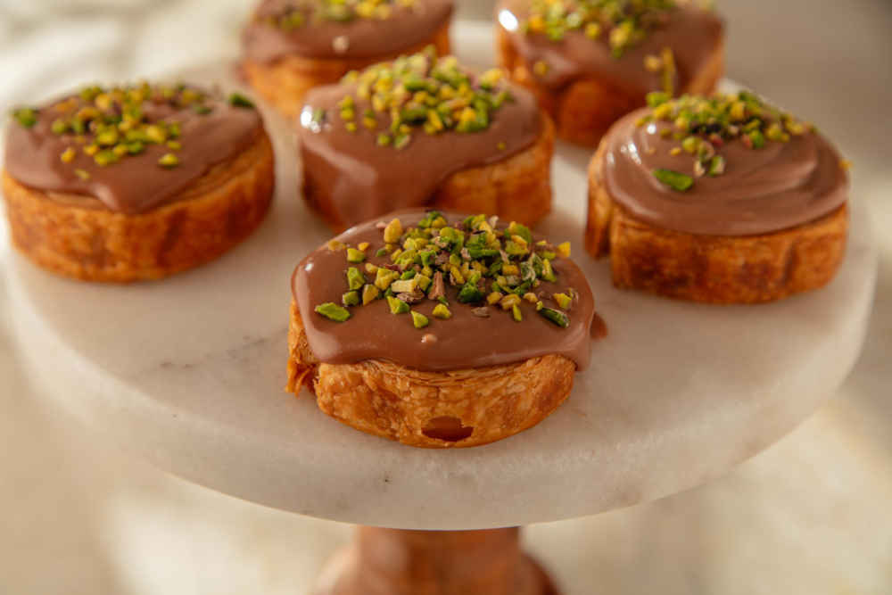 Çikolatalı Fıstıklı Cruffin
