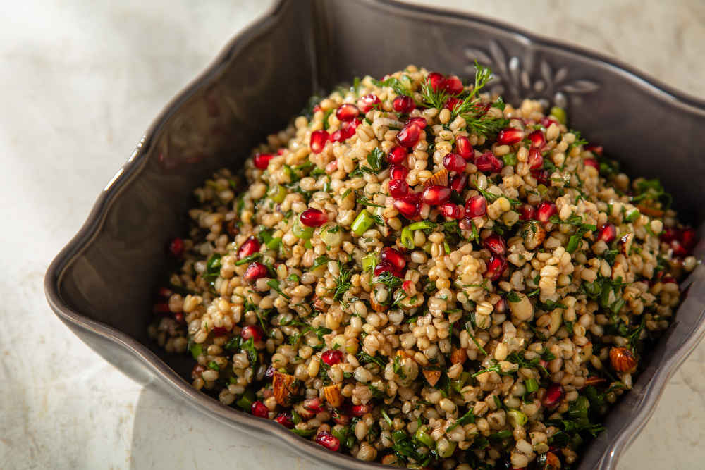 Narlı Buğday Salatası